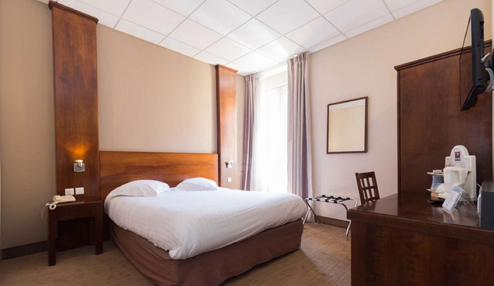 Hotel Le Noailles Nice Gare Экстерьер фото