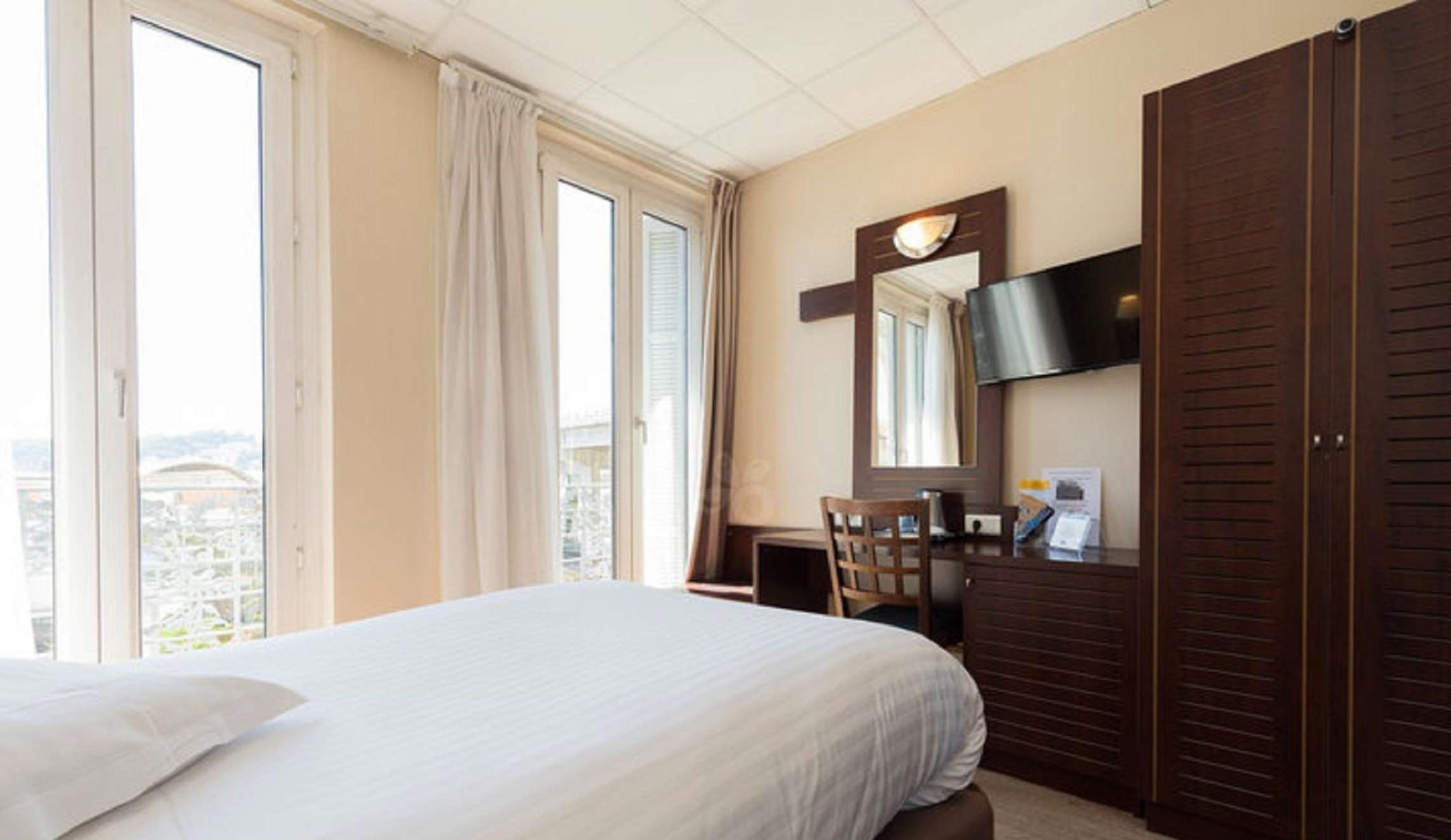Hotel Le Noailles Nice Gare Экстерьер фото