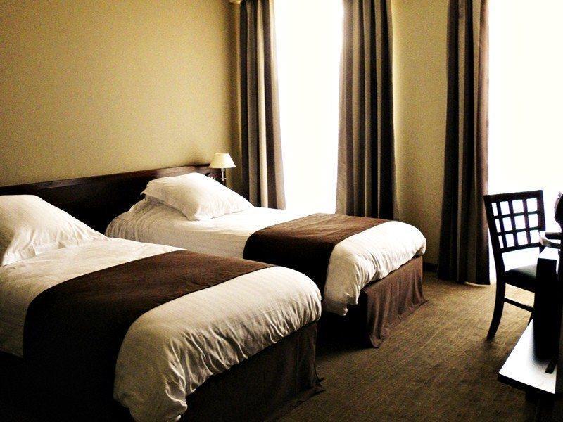 Hotel Le Noailles Nice Gare Экстерьер фото