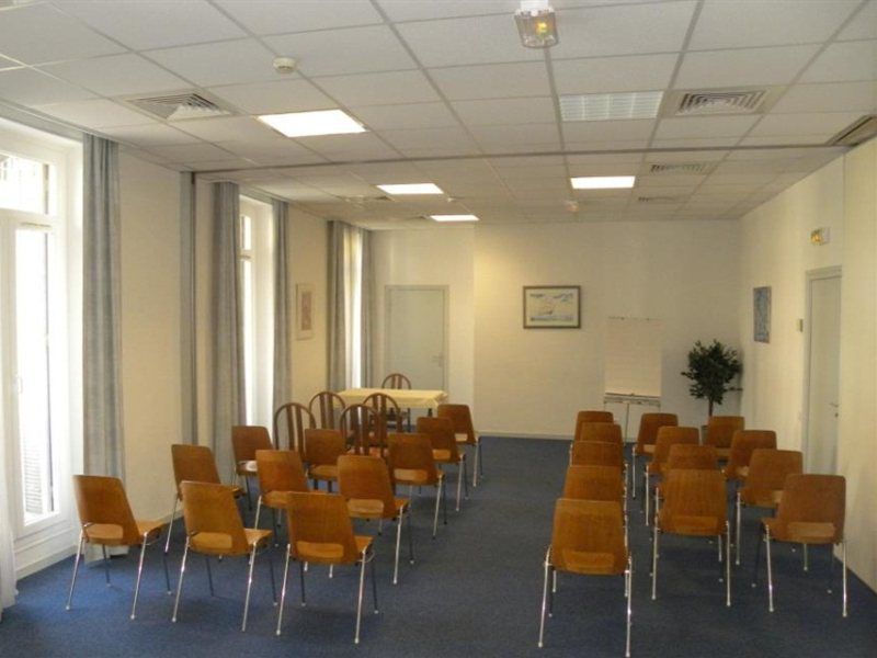 Hotel Le Noailles Nice Gare Экстерьер фото