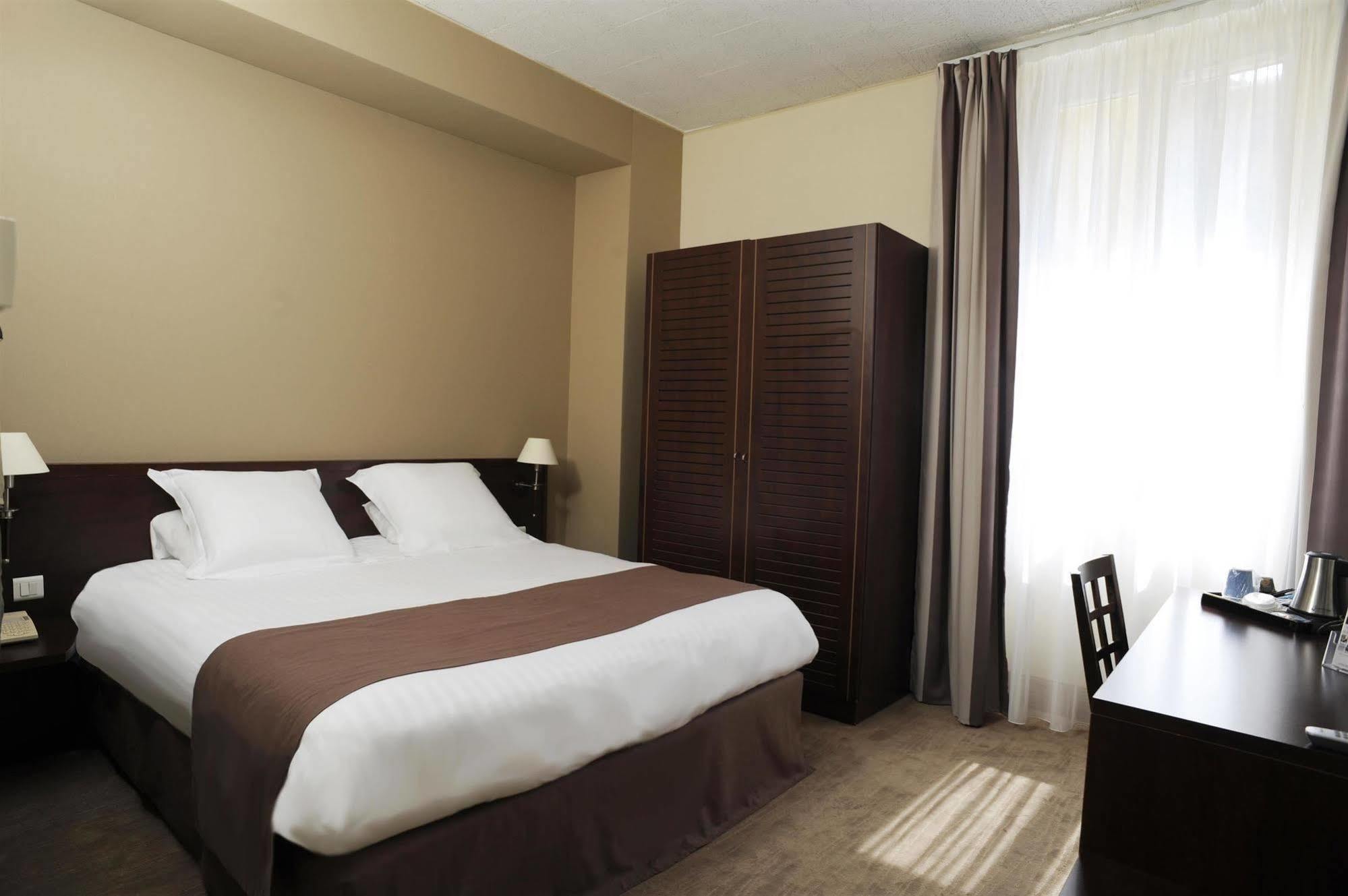 Hotel Le Noailles Nice Gare Номер фото